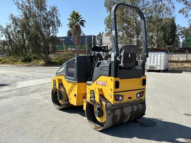 Image of Bomag BW120SL-5 equipment image 3