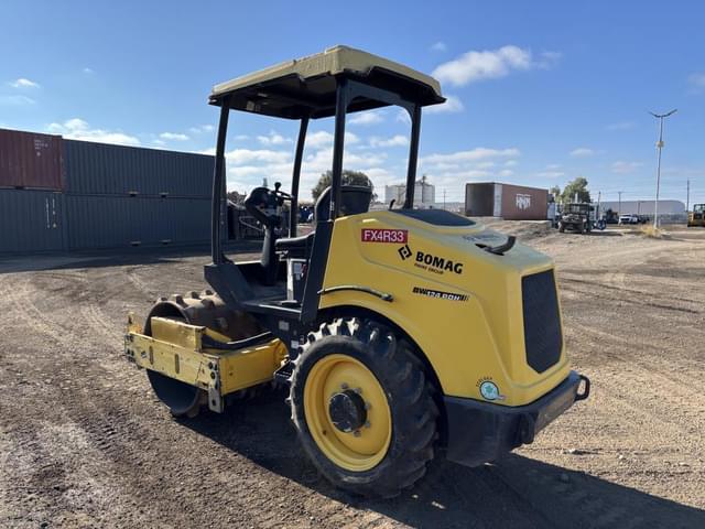 Image of Bomag BW124PDH equipment image 3