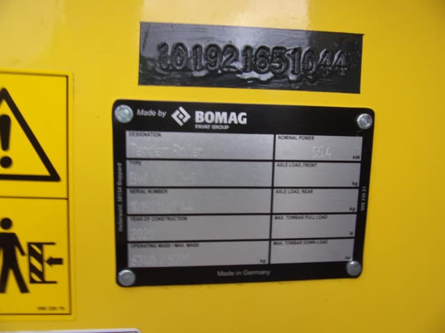 Image of Bomag BW141AD-5 equipment image 4