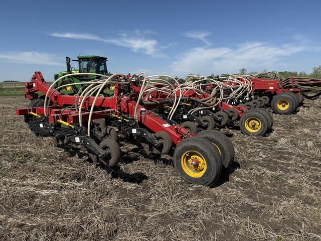 Image of Bourgault 3320-76 equipment image 3
