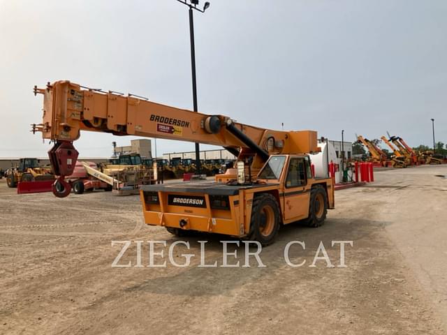 Image of Broderson IC250-3E equipment image 4
