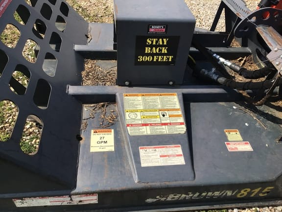 2020 Brown 815 Equipment Image0