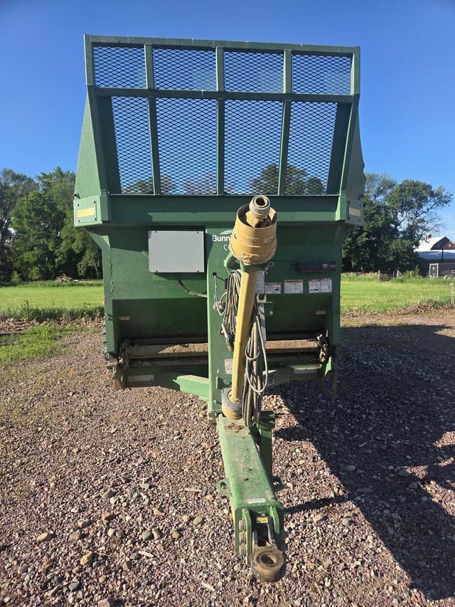 Image of Bunning LoPro Widebody 780 equipment image 3