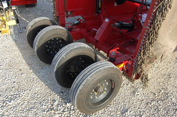 Image of Bush Hog 2815 equipment image 2