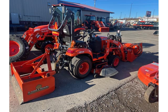 Image of Kubota BX2680 equipment image 2