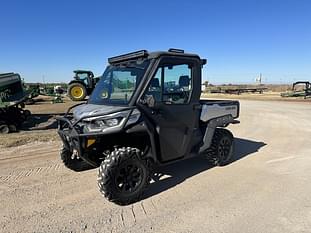 2020 Can-Am Defender Limited HD10 Equipment Image0