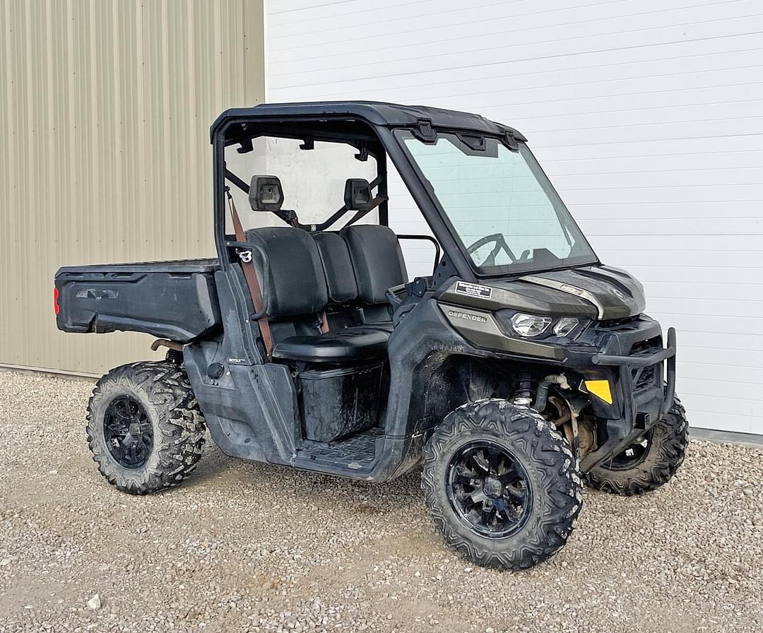 Image of Can-Am Defender HD8 Primary image