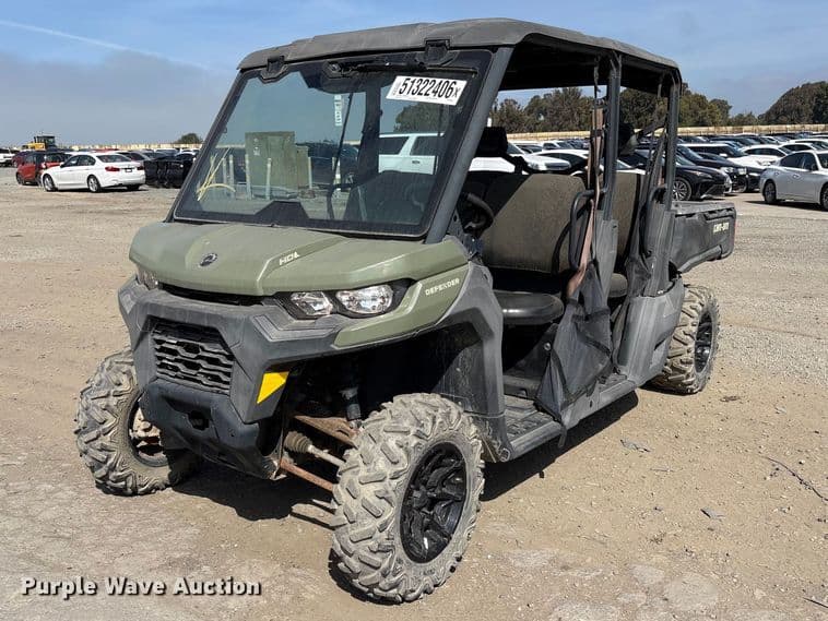 Image of Can-Am Defender Primary image