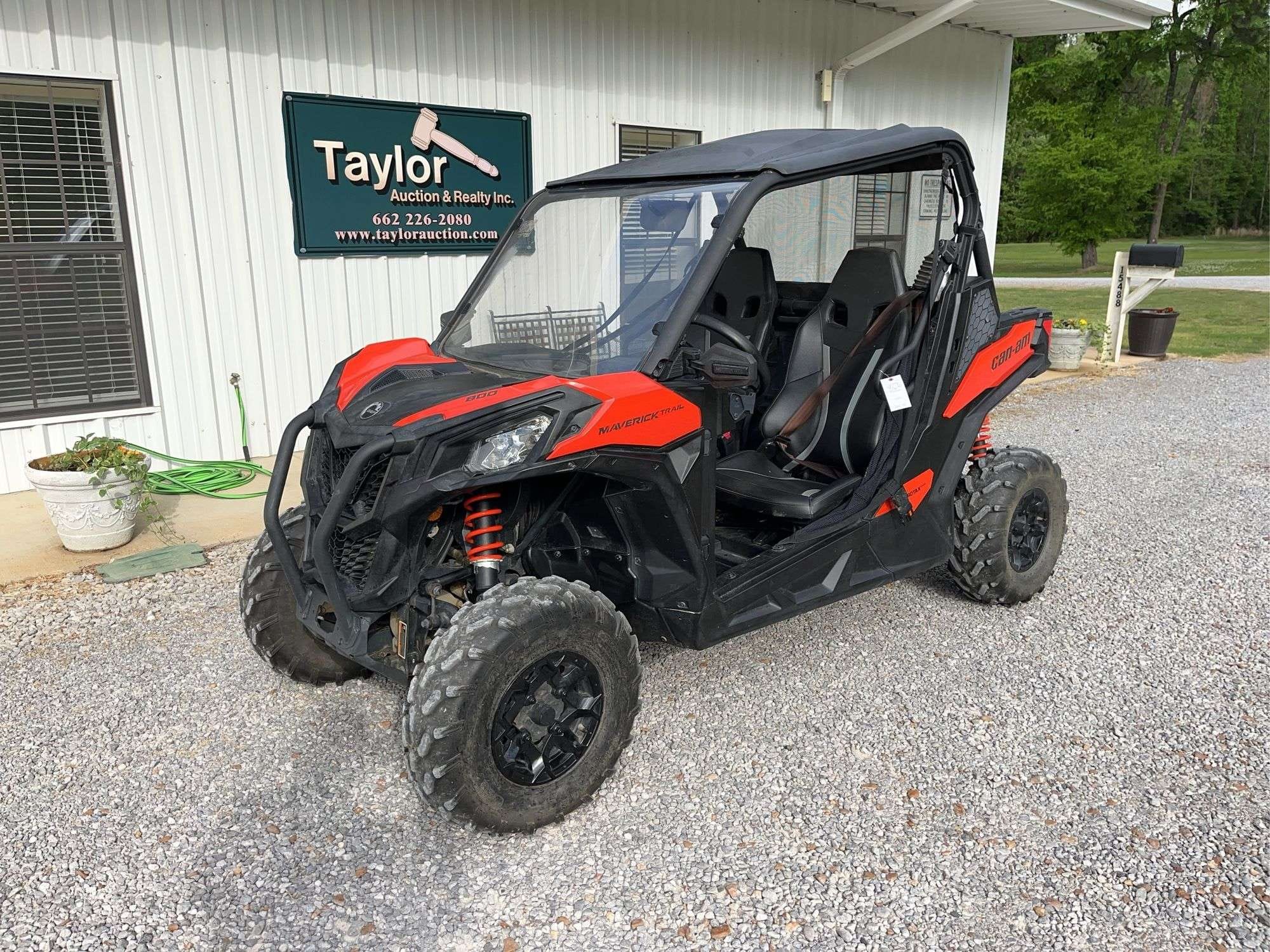 2020 Can-Am Maverick Equipment Image0