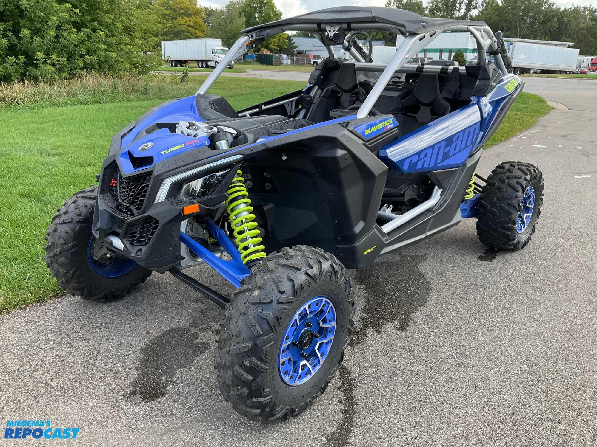 Main image Can-Am Maverick 1000 XMR UTV