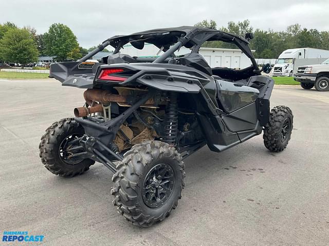 Image of Can-Am Maverick X3 equipment image 4