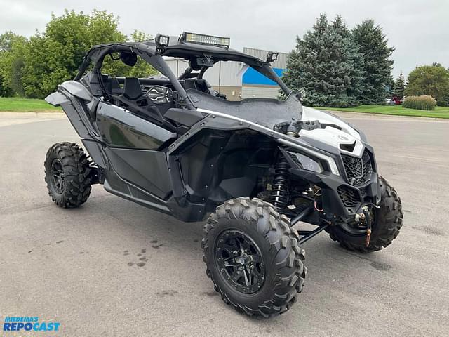 Image of Can-Am Maverick X3 equipment image 2