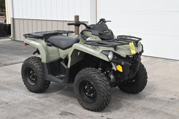 Main image Can-Am Outlander