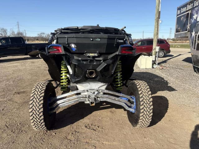 Image of Can-Am Maverick XRS equipment image 3