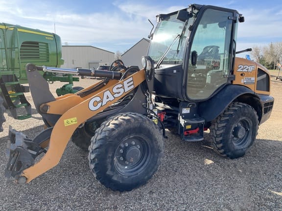 2020 Case 221F Equipment Image0