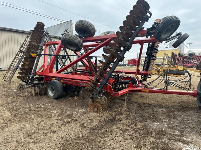 Image of Case 335VT equipment image 1