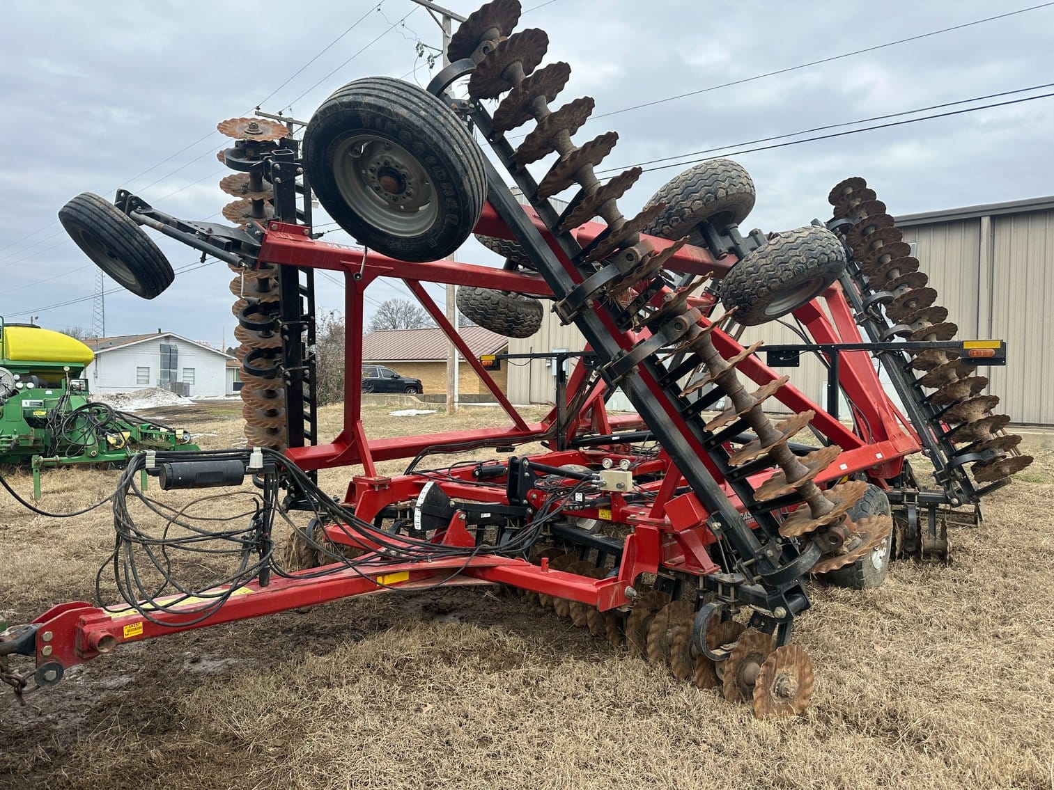 2020 Case 335VT Equipment Image0