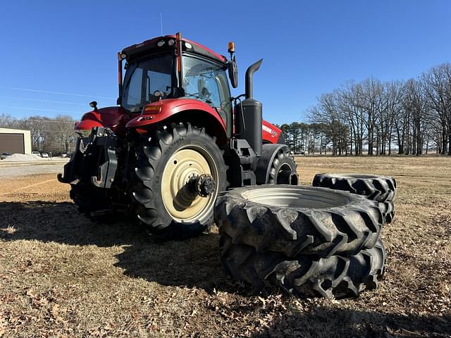 Image of Case IH Magnum 340 equipment image 2