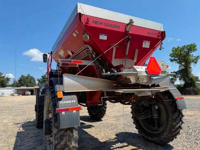 Image of Case IH 5550 Trident equipment image 2