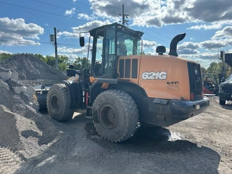 2020 Case 621G Equipment Image0