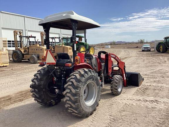 Image of Case IH Farmall 35A equipment image 3