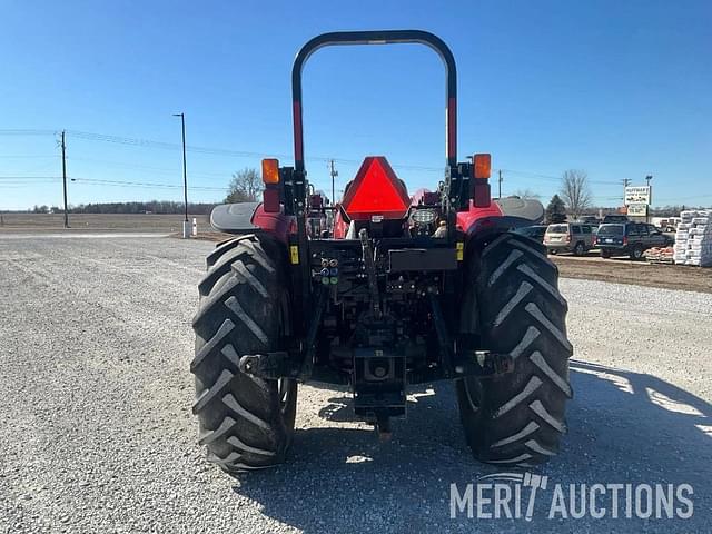 Image of Case IH Farmall 115A equipment image 3