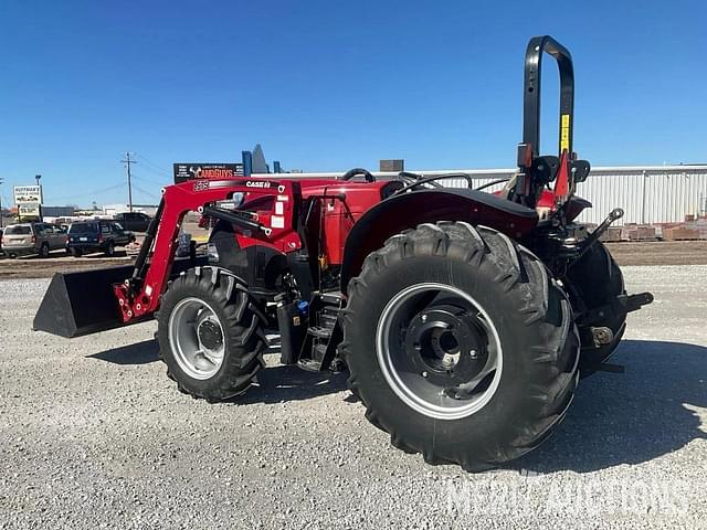 Image of Case IH Farmall 115A equipment image 2