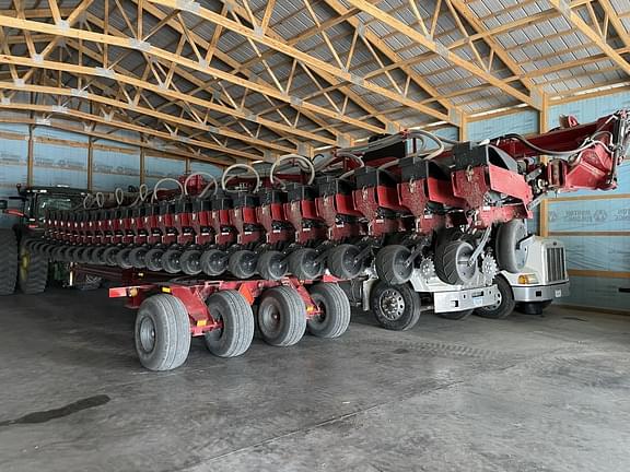 Image of Case IH 1245 Primary image