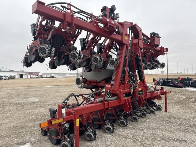 Image of Case IH 2130 equipment image 4