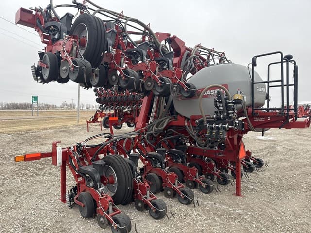 Image of Case IH 2130 equipment image 3