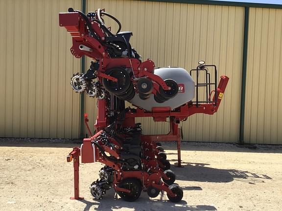 Image of Case IH 2130 equipment image 1