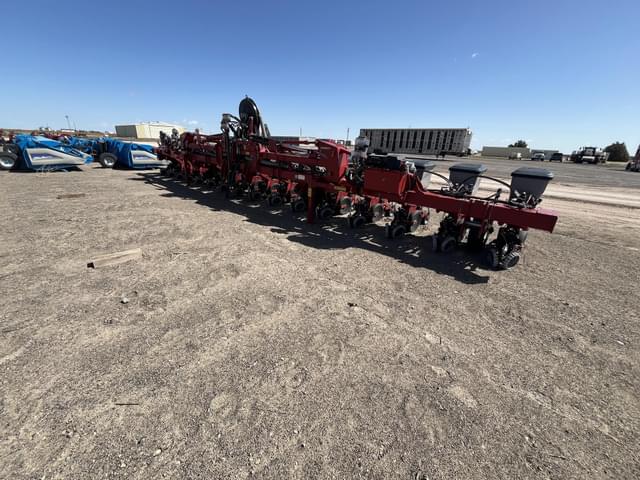 Image of Case IH 2130 equipment image 2