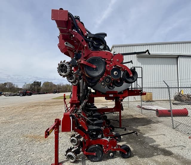 Image of Case IH 2130 equipment image 1