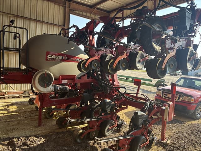 Image of Case IH 2130 equipment image 3