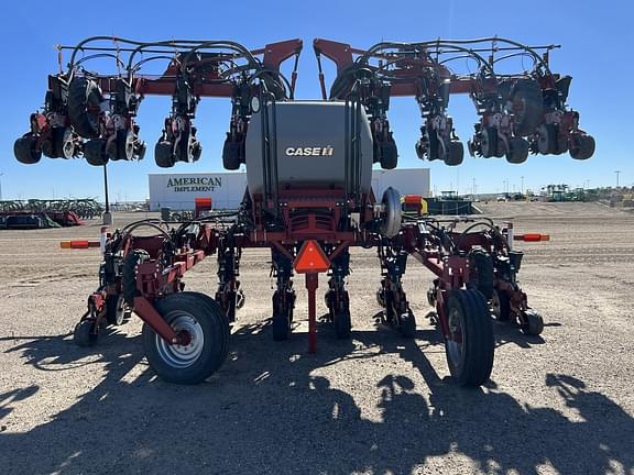 Image of Case IH 2130 equipment image 3