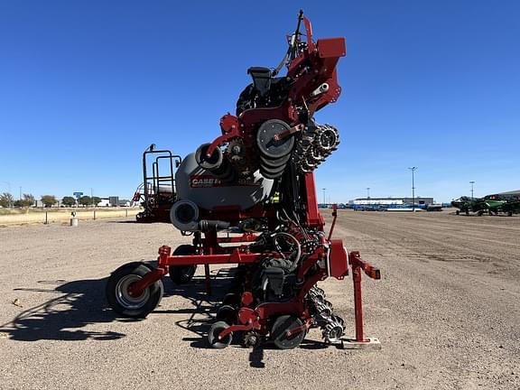 Image of Case IH 2130 equipment image 4