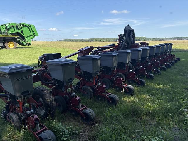 Image of Case IH 2130 equipment image 1