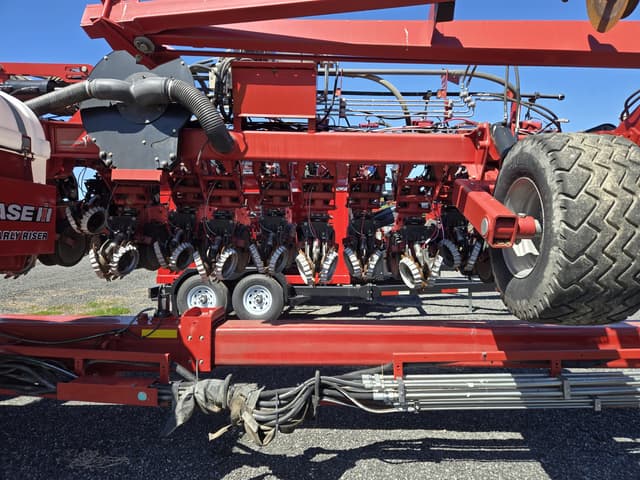 Image of Case IH 2140 equipment image 4