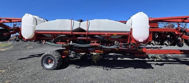 Image of Case IH 2140 equipment image 4