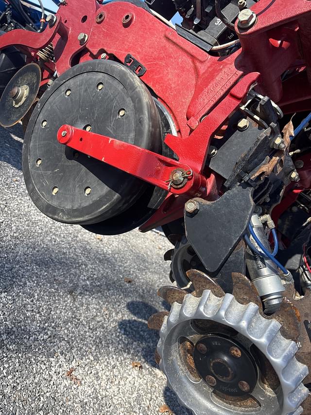 Image of Case IH 2140 equipment image 3