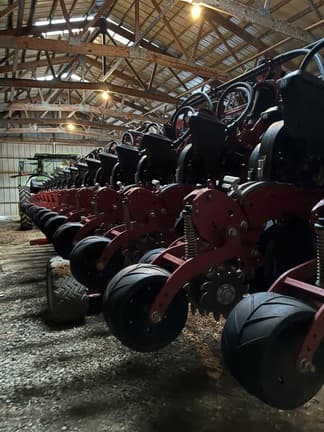 Image of Case IH 2140 equipment image 4
