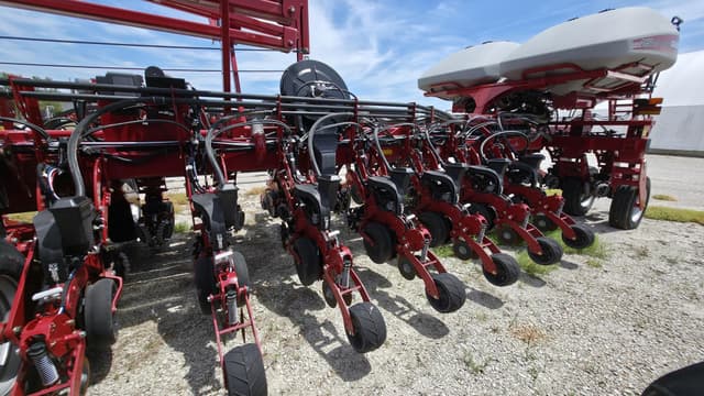 Image of Case IH 2150 equipment image 2
