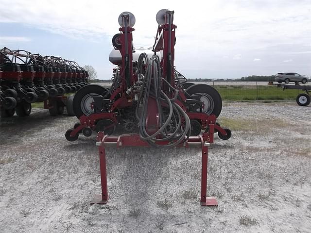 Image of Case IH 2150 equipment image 3