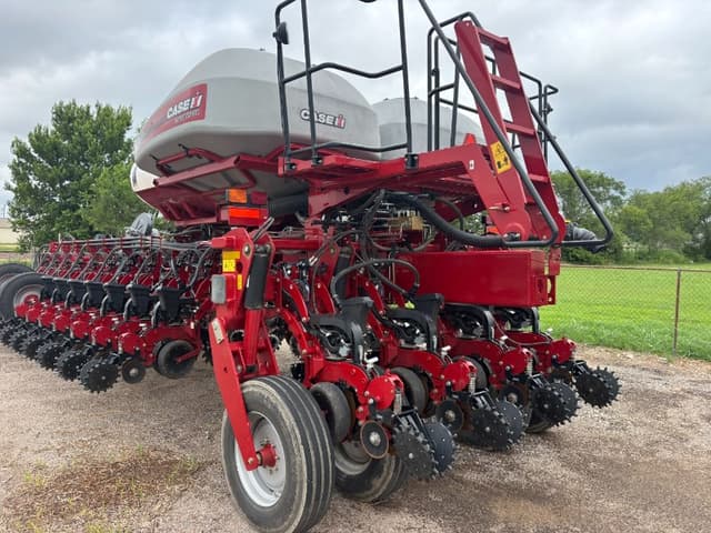 Image of Case IH 2150 equipment image 4