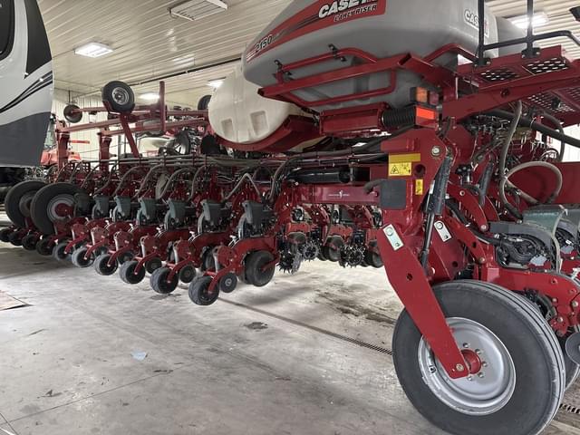 Image of Case IH 2150 equipment image 4