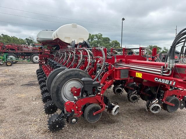 Image of Case IH 2150 equipment image 1