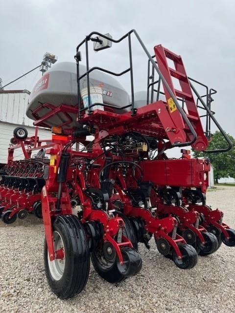 Image of Case IH 2150 equipment image 2