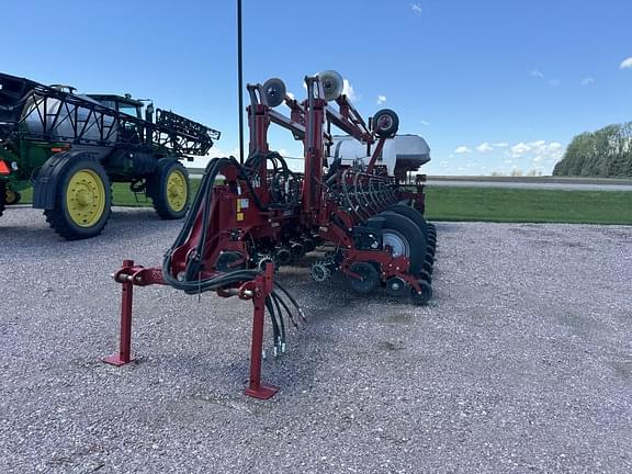 Image of Case IH 2150 equipment image 2