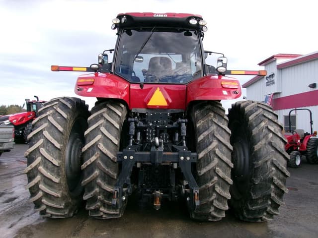 Image of Case IH Magnum 310 equipment image 2