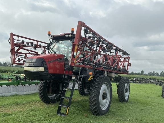 2020 Case IH 3240 Patriot Equipment Image0